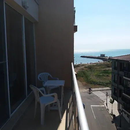 Golden Sea View 1